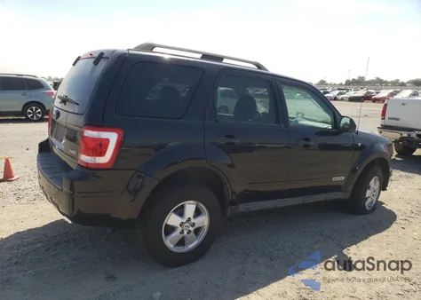 2008 Ford Escape Xlt z USA, uszkodzony, nr VIN 1FMCU93178KD65183